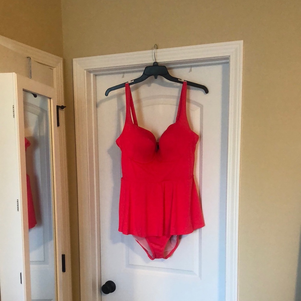 Torrid Peplum Underwire Swimsuit!!